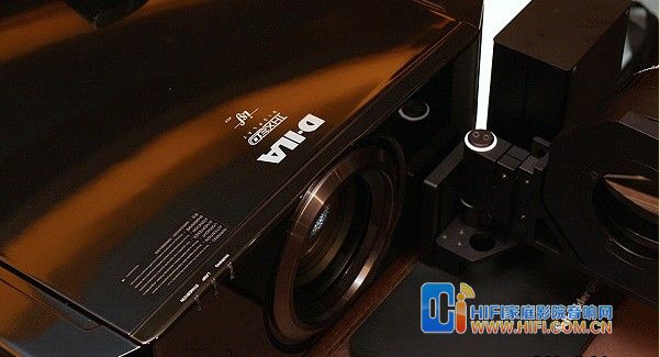 JVC最新款3D Full HD投影机 DLA-XC988 与 DLA-XC788体验抢先看 20111204030907404