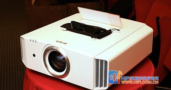 JVC最新款3D Full HD投影机 DLA-XC988 与 DLA-XC788体验抢先看 20111204032248432