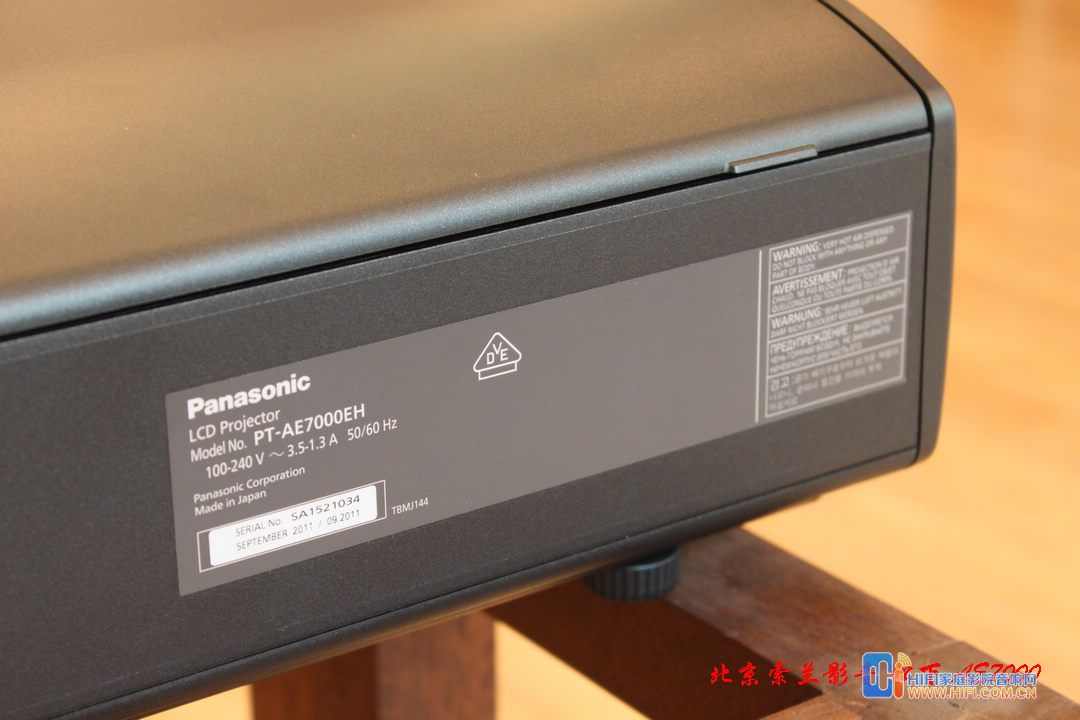 松下PT-AE7000EH高清3D投影机实物照片简介 20111219094210925