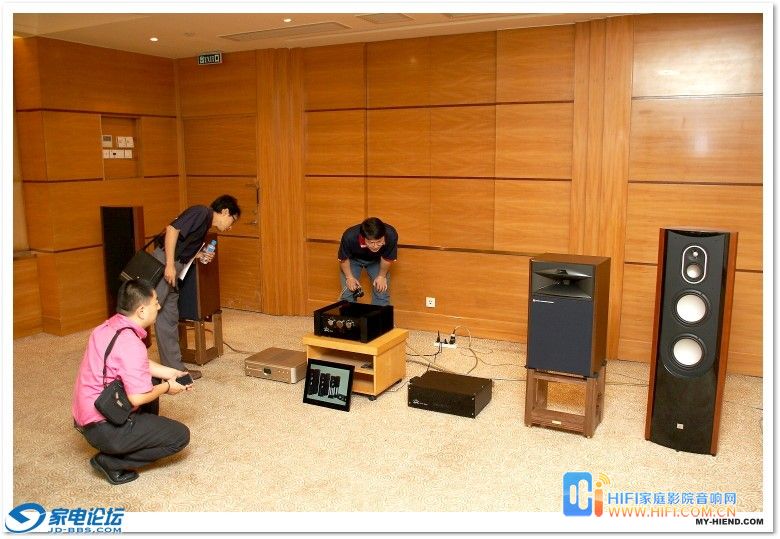JBL 4429.jpg JBL 4429.jpg