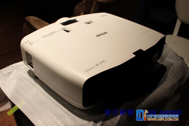 Epson 3D影院投影机TW8500评测( TW8000国外型号) 20120217034455327
