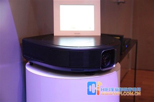 夏普SHARP旗舰Z30000投影机评测 SHARP Z30000