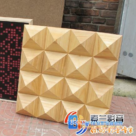 家庭影院装修中使用的新型扩散体 木质金字塔声学扩散体