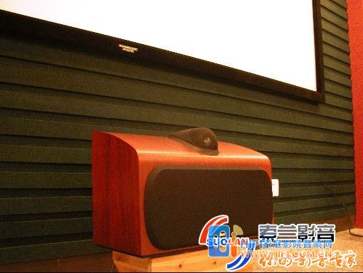亚运新新家园的超大家庭影院 家庭影院装修及墙效果