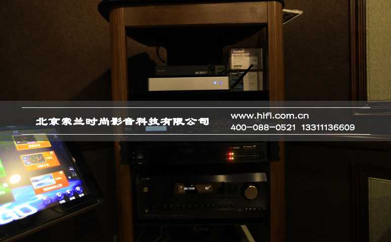 领秀翡翠山地下室小型家庭影院装修案例 小型家庭影院装修影音室