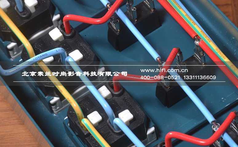 家庭影院音响系统专用电源净化器 让细节更清晰 20170514031302213