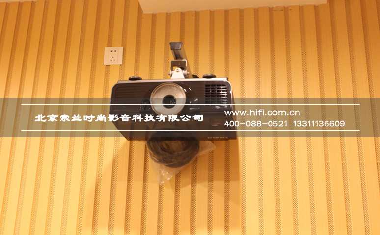 如何为客厅影院选择家庭影院投影机 20170518040830367