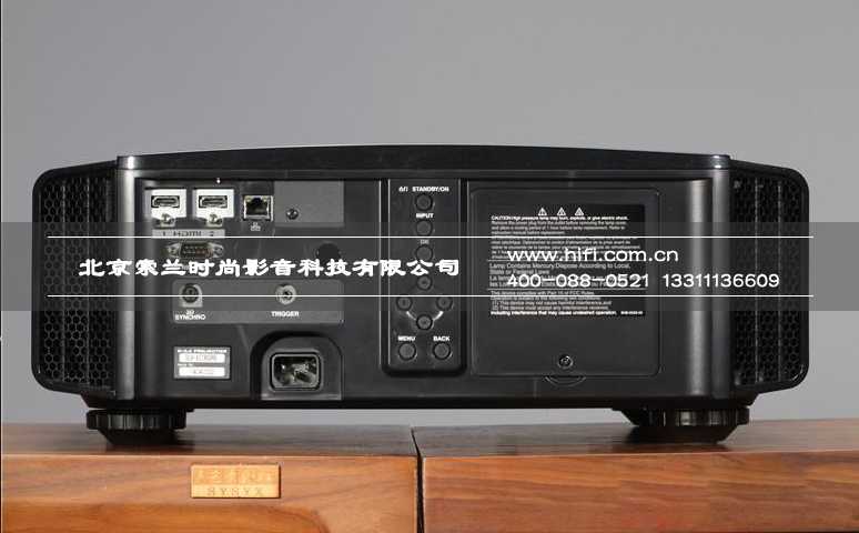 表现极具质感的暗部细节JVC家庭影院投影机DLA-XC7890RB 20170523025937642
