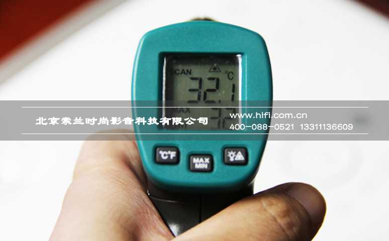 “色准大师”精准品位 明基专业家用投影机W2000首测 20170528041327160