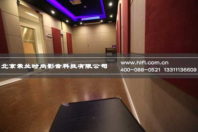 小房间私人影院装修方案之嵌入为主 20170616022022665