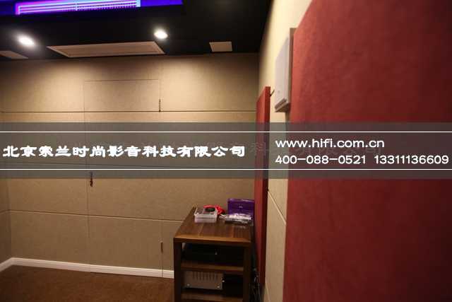 小房间私人影院装修方案之嵌入为主 20170616022022688