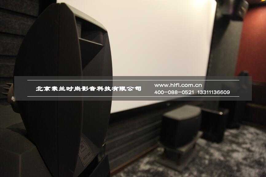 复式楼顶层建成豪华家庭影院 JBL ARRAY