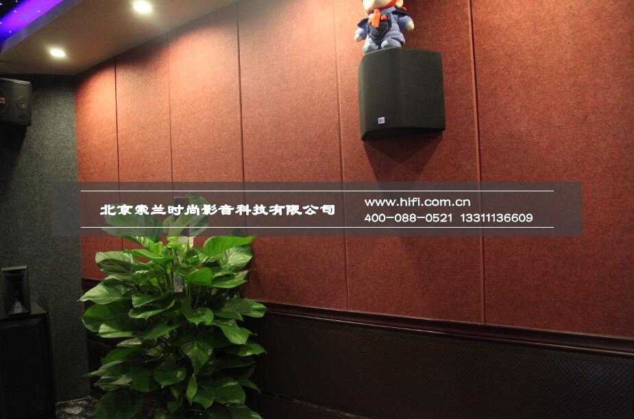 复式楼顶层建成豪华家庭影院 家庭影院环绕