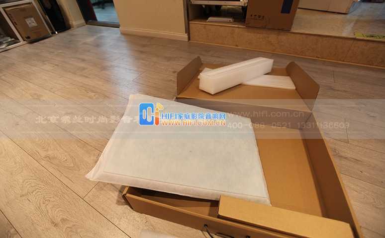 AI魔镜新品开箱 智慧生活一触即发 20180417040422524