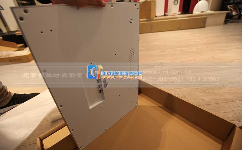 AI魔镜新品开箱 智慧生活一触即发 20180417040439103