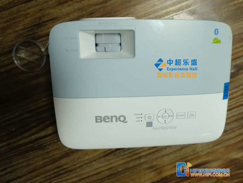 投影BenQ i705整合智能系统让你生活更加多彩 20180709073610603
