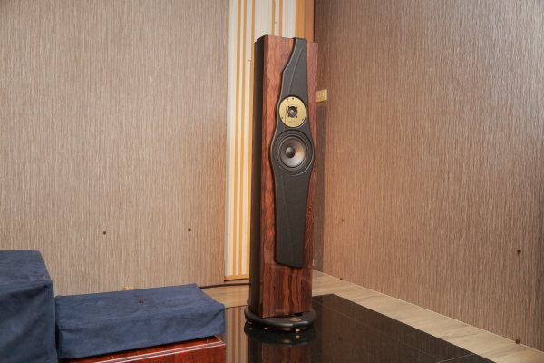 Divine Acoustics Proxima2单体2音路密闭式落地喇叭 20220913043340380