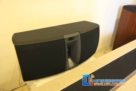 JBL array 880
