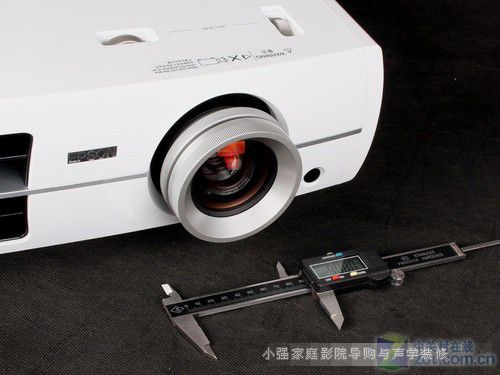 最火1080p投影机 爱普生TW3300C测试 